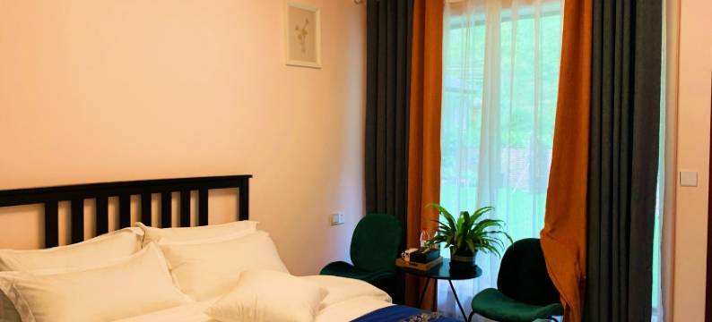 梧语特色民宿(青城山路分店)图片