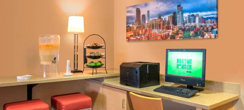 布鲁姆菲尔德博尔德／英特洛肯万豪TownePlace酒店(TownePlace Suites Boulder Broomfield/Interlocken)图片