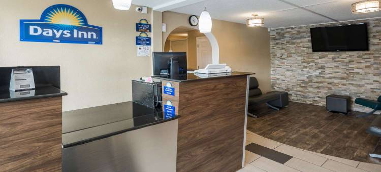 Days Inn by Wyndham Charlotte Airport North图片