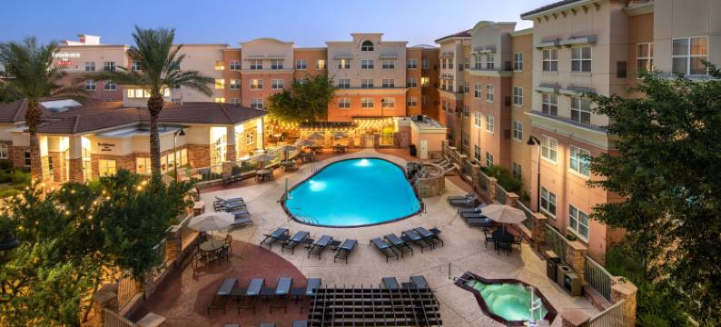 凤凰城格兰岱尔体育和娱乐区居家酒店(Residence Inn Phoenix Glendale Sports & Entertainment District)图片