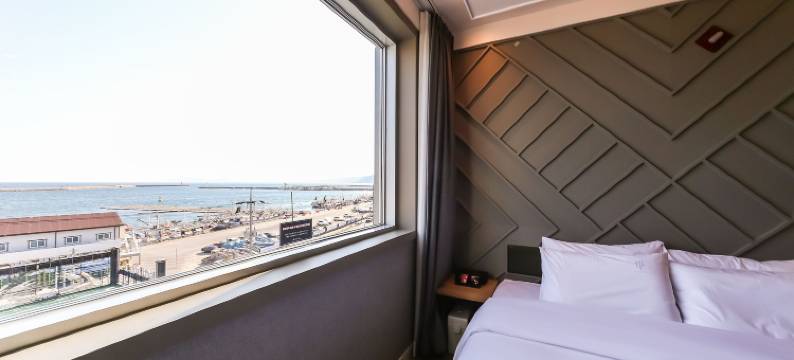 蔚珍后浦港胡酒店(Uljin Hupohang Hotel Hu)图片