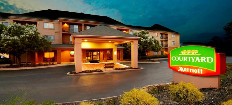 州立学院万怡酒店(Courtyard State College)图片