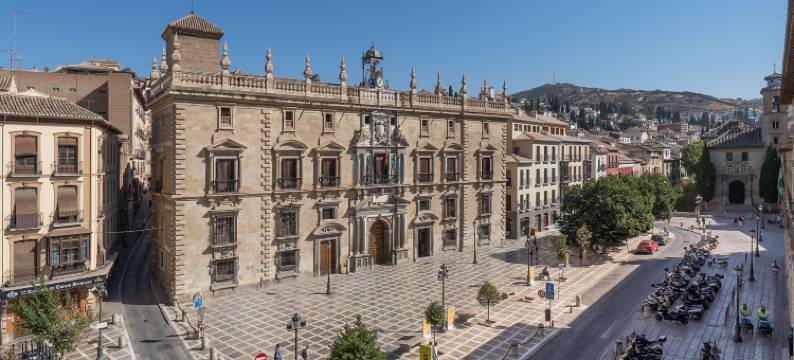 AMC格拉纳达(AMC Granada)图片