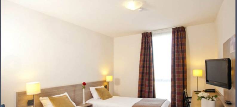 塞祖尔阿菲尔马诺斯克穆林内弗酒店(Apparthotel Séjours & Affaires Manosque)图片