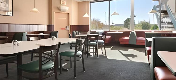 埃尔克城美洲佳价旅馆(Americas Best Value Inn Elk City)图片