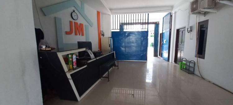 OYO 94032 JM旅馆2号近卡拉旺车站(Hotel O Jm Guest House 2NearStasiun Karawang)图片