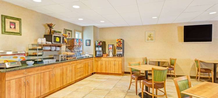 约克麦客达套房酒店(Microtel Inn & Suites by Wyndham York)图片