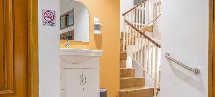 OYO 94026 乌玛·阿尔达家乡(RedDoorz at Uma Arda Hometown)图片