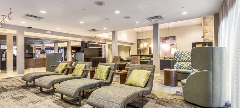 达拉斯沃斯堡国际机场南/欧文万怡酒店(Courtyard Dallas DFW Airport South/Irving)图片