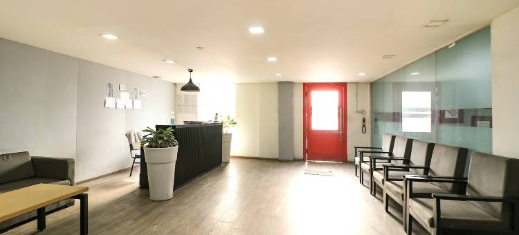 缤旅柴坦雅酒店(FabHotel the Chaitanyas Rohini Sec 18)图片