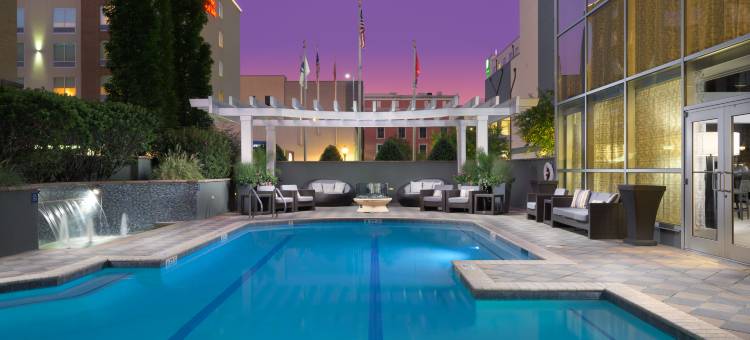 查塔努加市中心希尔顿逸林酒店及度假村(DoubleTree by Hilton Chattanooga Downtown)图片