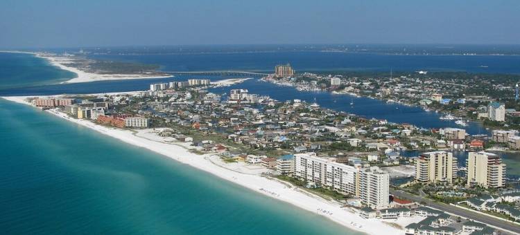 德斯廷海湾一线公寓大厦 - 顶层翡翠海景 - 可住6人!(Destin Gulf Front Condo - Top Floor View of the Emerald Water- Sleeps 6!)图片