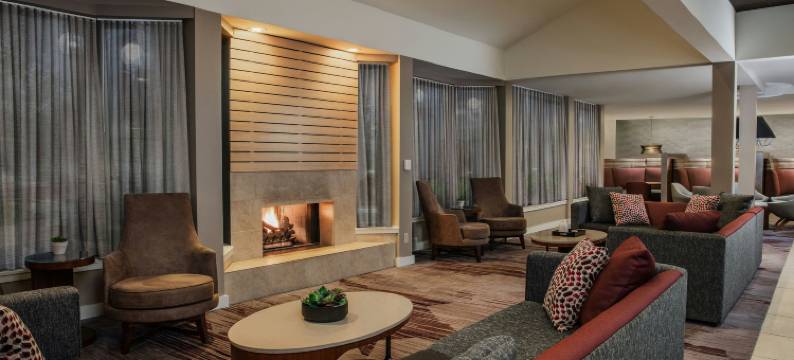 格林斯伯勒万怡酒店(Courtyard Greensboro)图片