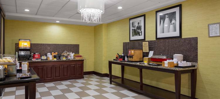 亚特兰大费尔本欢朋酒店(Hampton Inn Atlanta-Fairburn)图片