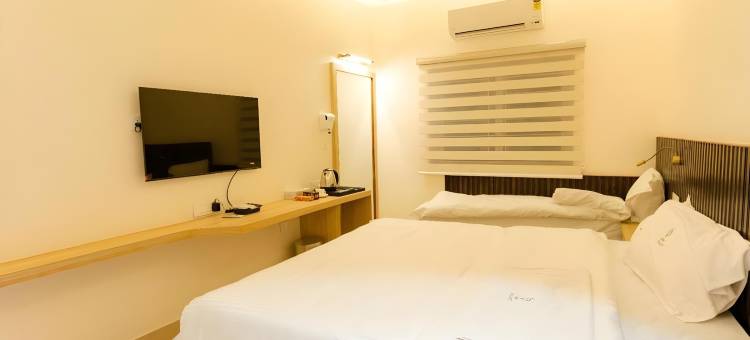 Sri Senthoor Velavan Palace SSV Palace图片