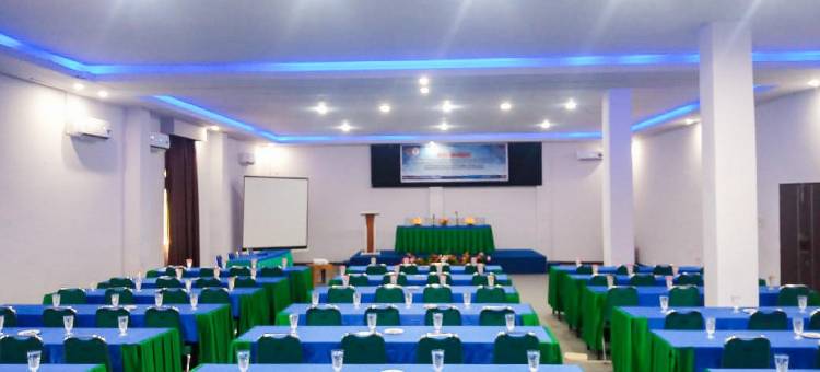 RedDoorz near Pasar Baru (红门靠近新菜场马穆朱)(RedDoorz Plus at Hotel Lestari Karema Mamuju)图片