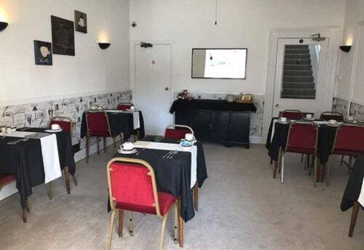 The Ashleigh - Dog Friendly Hotel Overview