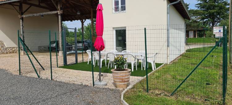 罗切雷区小屋酒店(Gites Domaine de la Rochere)图片