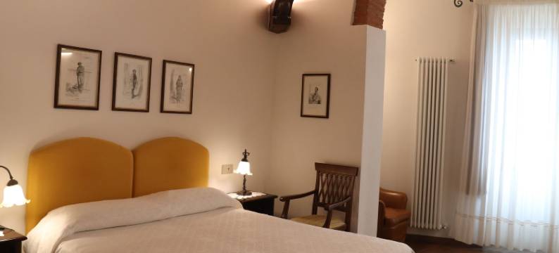 装修的刺猬(Meublé il Riccio)图片