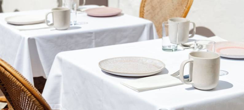 阿玛达·莫拉(Amada Moura)图片