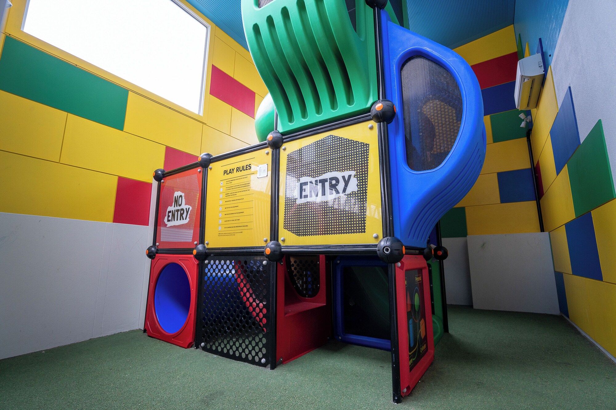 The Belmont Hotel Over view