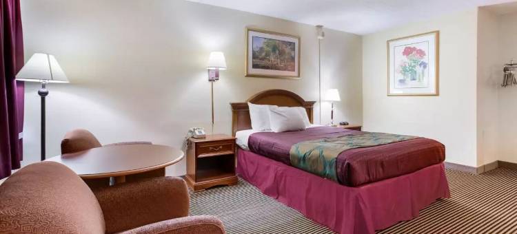 克利尔菲尔德皇家酒店(Royal Inn Clearfield)图片