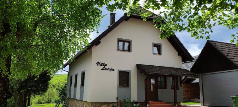 普里特维采露西亚别墅住宅酒店(Villa Lucija)图片