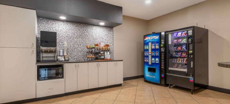 巴特尔斯维尔 75 号高速公路美洲长住套房酒店(Extended Stay America Suites - Bartlesville - Hwy 75)图片