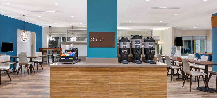 巴拿马城海滩皮尔公园TownePlace Suites酒店(TownePlace Suites Panama City Beach Pier Park)图片