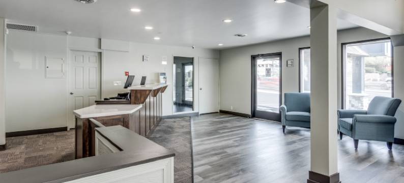 斯波坎温德姆戴斯套房酒店(Days Inn & Suites by Wyndham Spokane)图片