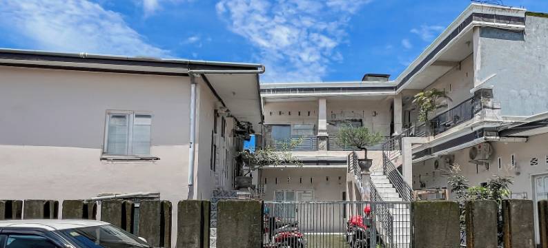 OYO 酒店娜乌拉租屋(Hotel O Kost Naura)图片