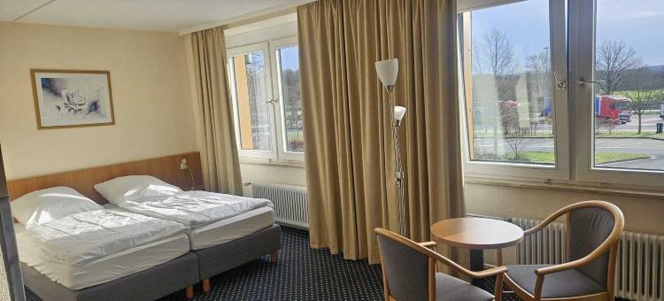 特克伦堡地区的高速公路服务区酒店(Raststättenhotel Tecklenburger Land)图片