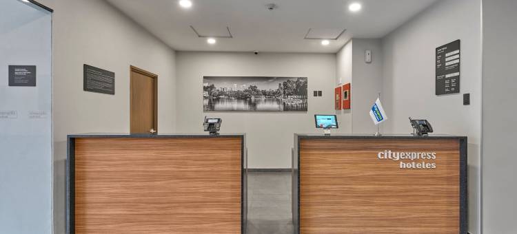 墨西哥城特拉尔潘万豪City Express酒店(City Express by Marriott Ciudad de México Tlalpan)图片
