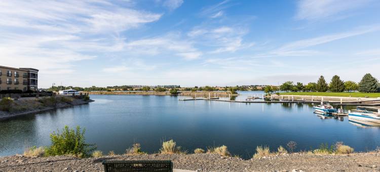 哥伦比亚岬旅馆(The Lodge at Columbia Point)图片