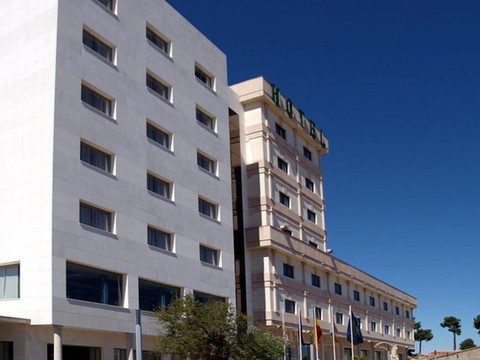 塞尔科蒂尔夸特罗波斯特斯酒店