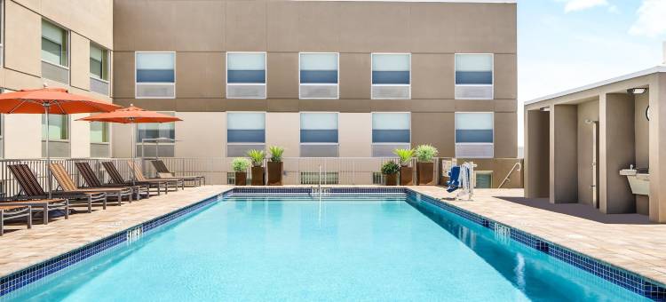 Holiday Inn Express 劳德代尔堡CONV CTR巡航(Holiday Inn Express FT. Lauderdale Cruise-Airport)图片