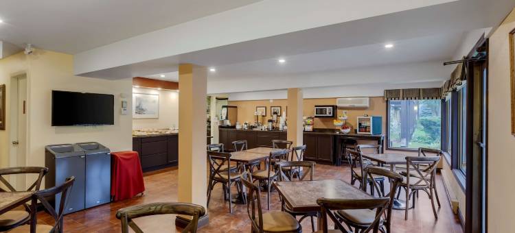 奥托拿比贝斯特韦斯特优质酒店(Best Western Plus Otonabee Inn)图片