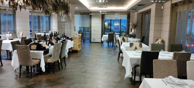 莫阿纳比内斯塔水疗酒店(Hotel Bienestar Moaña)图片