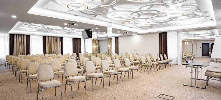 新西伯利亚朱可夫卡温德姆华美达套房酒店(Ramada Hotel&Suites by Wyndham Novosibirsk Zhukovka Apart-Hotel)图片