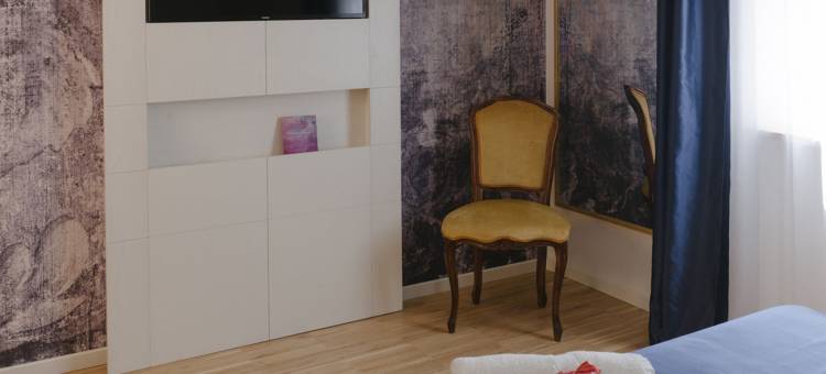 弗勒里之家酒店(Maison Fleurie)图片