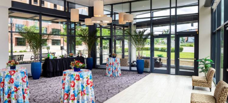 肯特州立大学酒店与会议中心(Kent State University Hotel and Conference Center)图片