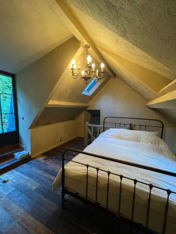 近迪尔比的17世纪小屋 La Petite For t(La Petite Foret 17th Cent Cottage Near Durbuy)