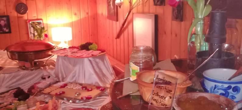 林登霍夫餐厅酒店(Hotel Restaurant Lindenhof)图片