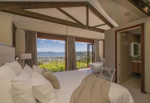 Mercury Ridge Hotel Overview