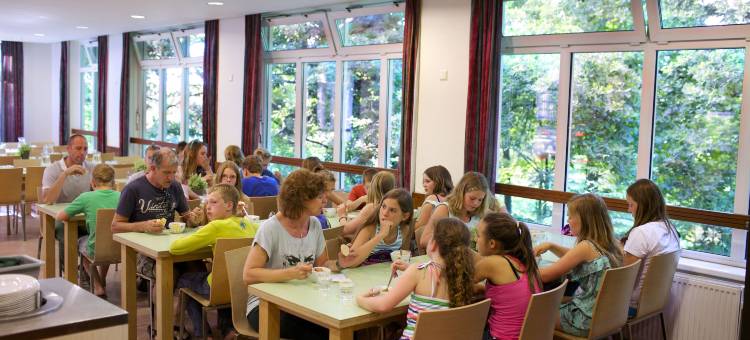 斯托亚凯阿纳姆青年旅舍(Stayokay Hostel Arnhem)图片