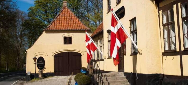 斯洛特-加龙省斯卡坦克尔酒店(Tranekær Slotskro)图片