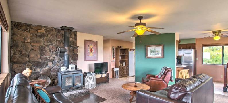 宁静的牧场小屋，距贝克湖3英里！(Peaceful Ranch Cabin, 3 Mi to Becker Lake!)图片