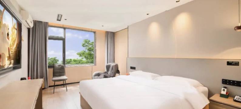 平潭岛花度影院酒店(龙王头沙滩店)图片