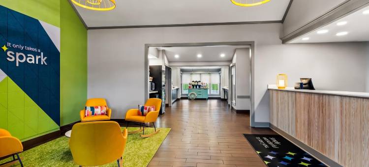 维斯维尔凯富酒店(Spark by Hilton Wytheville Holston Rd I 81)图片