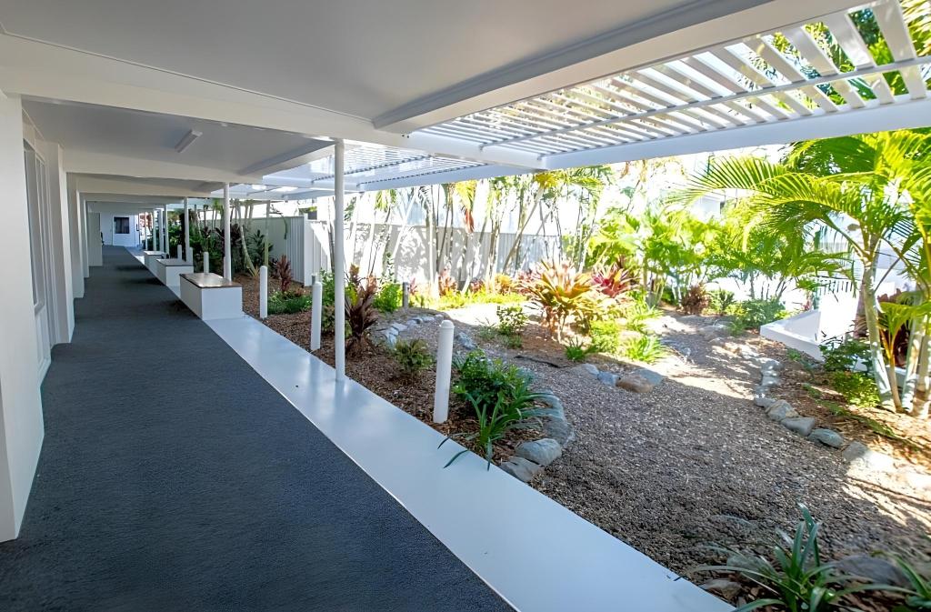 Airlie Beach Hotel Over view